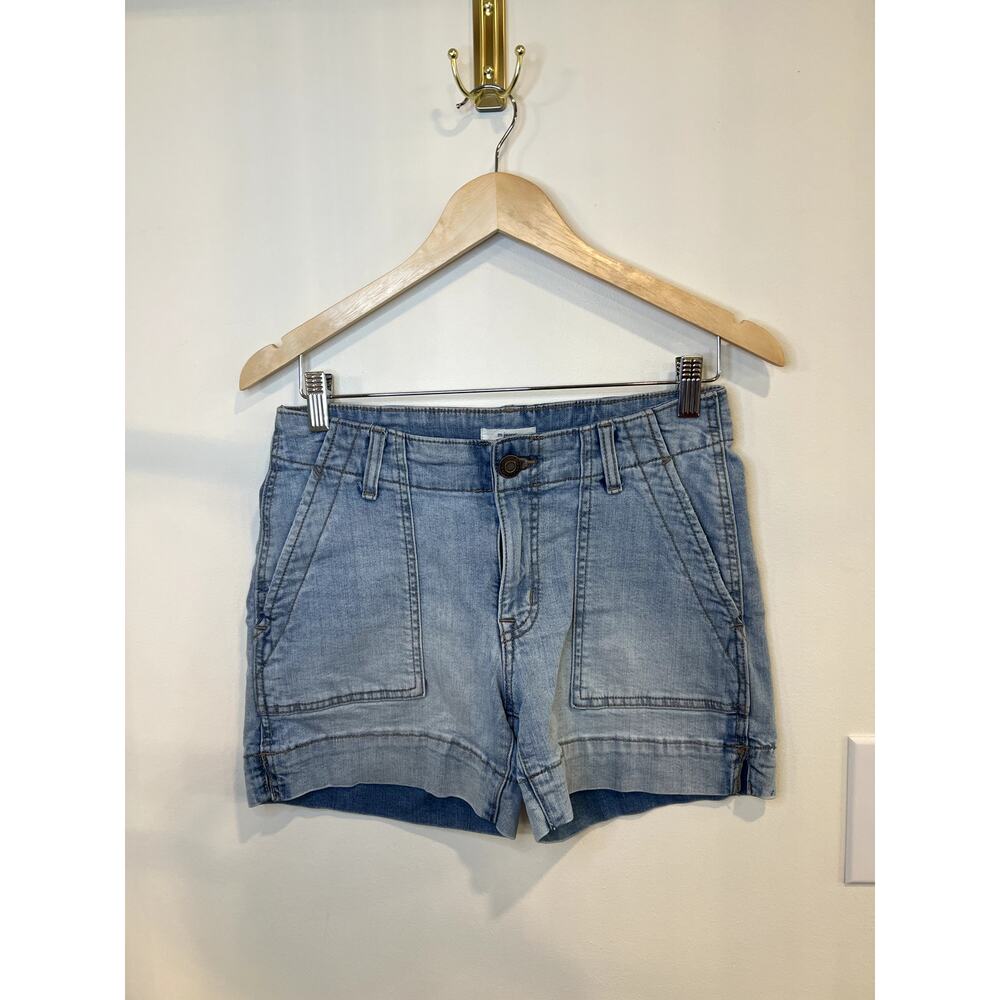 M by Maurice Light Wash Utility Denim Shorts Size 6